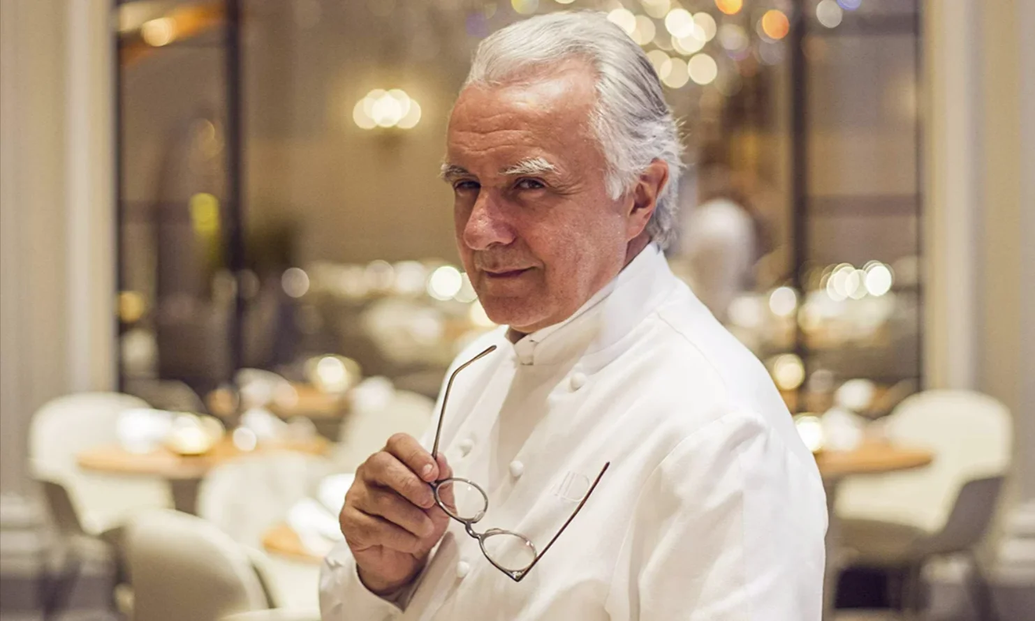 Alain Ducasse's Service Philosophy: Hospitality Meets Haute Cuisine